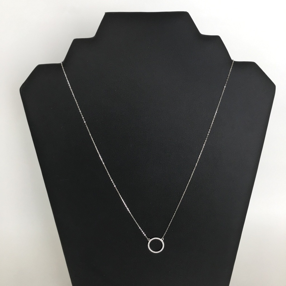 Sterling Silver Necklace Round Cubic Zirconia Pendant Dainty NEW NWT 18”